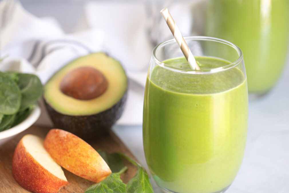 Avocado Spinach Apple Smoothie