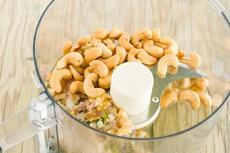 Making-the-dipping-sauce-1.jpg