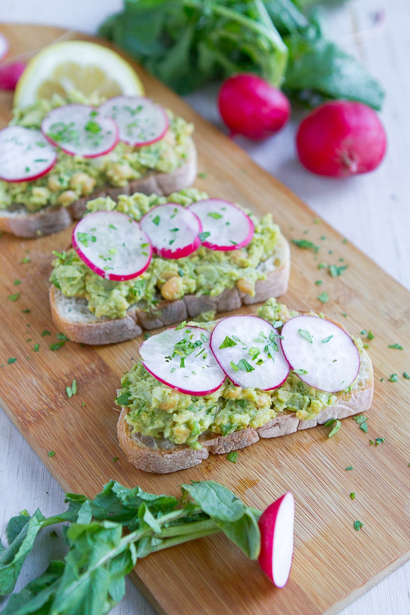SmashedLemonChickpeaAvocadoToast5-main.jpg